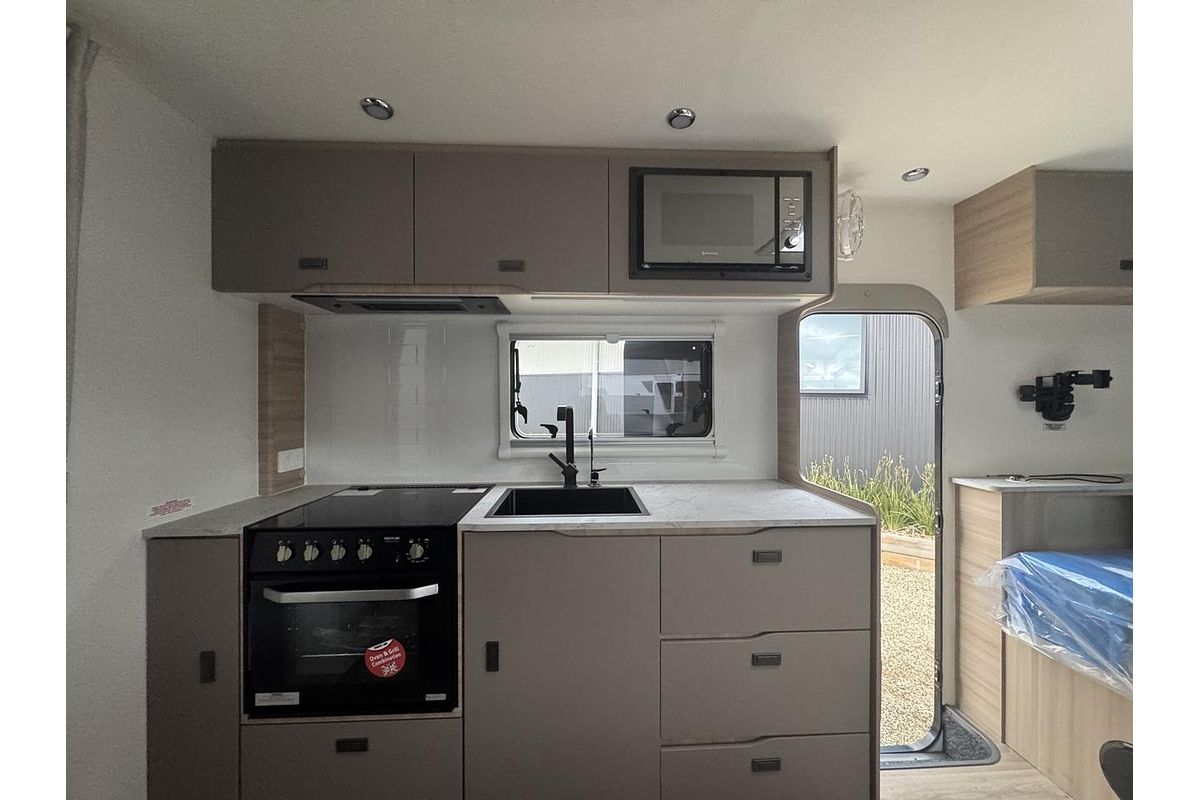 2025 Jayco Discovery 19.61-3.Ob.Dy-My25
