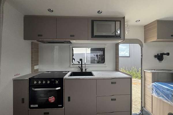 2025 Jayco Discovery 19.61-3.Ob.Dy-My25