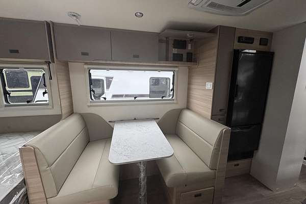 2025 Jayco Discovery 19.61-3.Ob.Dy-My25