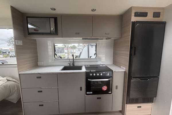 2025 Jayco Discovery 19.61-2.Ob.Dy-My25