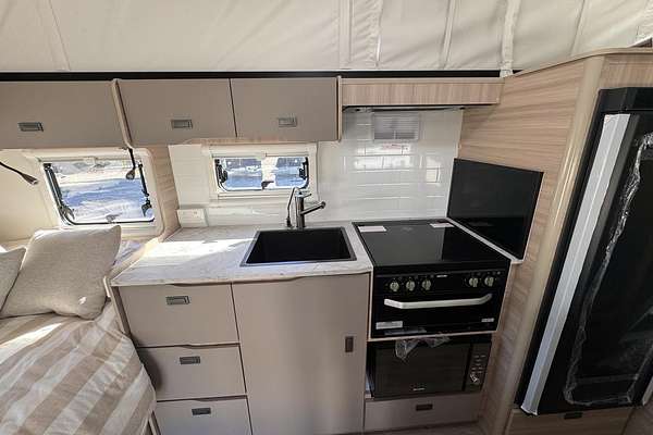2025 Jayco Discovery 17.58-3.Ob.Dy-My25