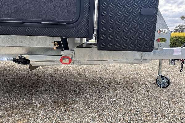 2025 Jayco Base Station 24.75-6.4T.Bs-My25