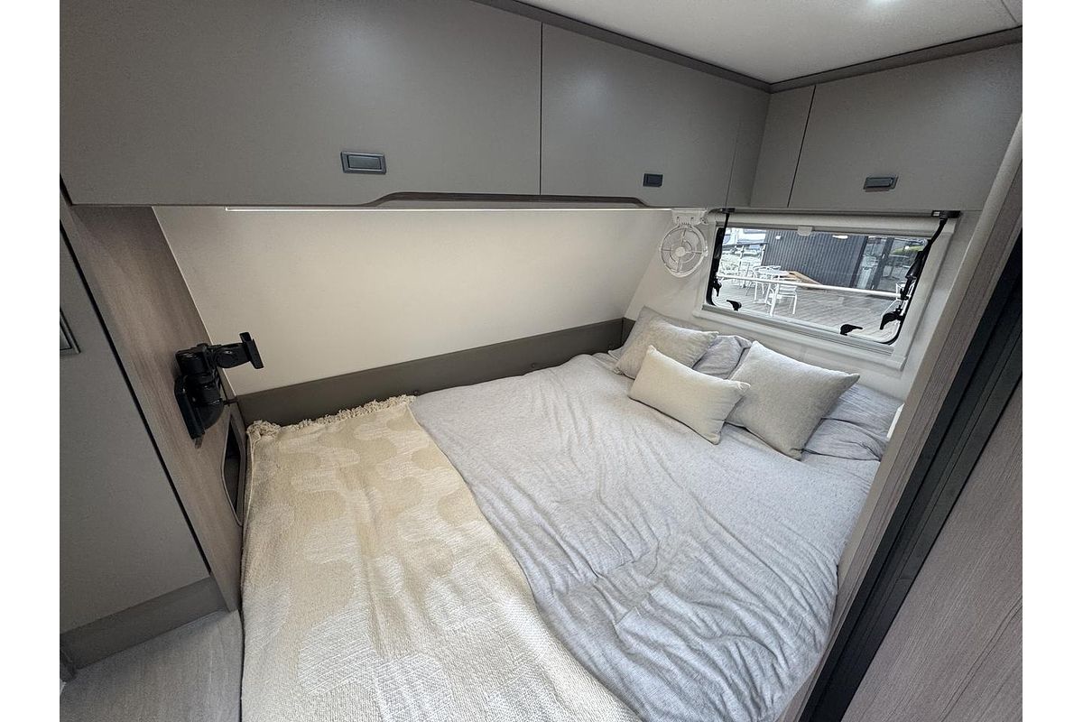 2025 Jayco Base Station 24.75-6.4T.Bs-My25