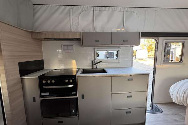 2025 Jayco Discovery 16.67-5.Ob.Dy-My25