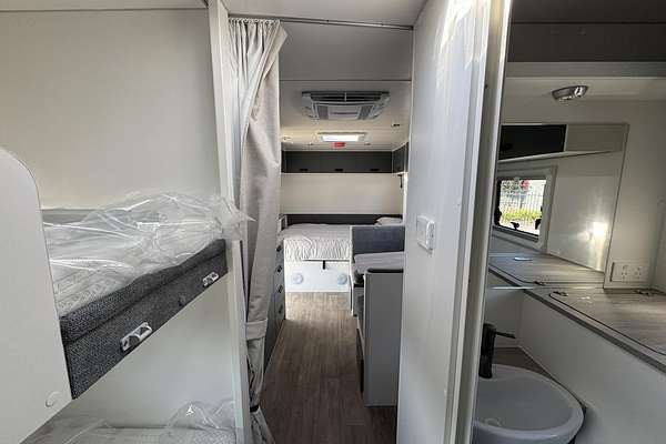 2025 Jayco Starcraft 19.61-3.Bp.Sc-My25
