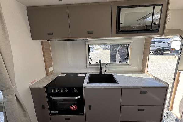 2025 Jayco Discovery 19.61-3.Ob.Dy-My25