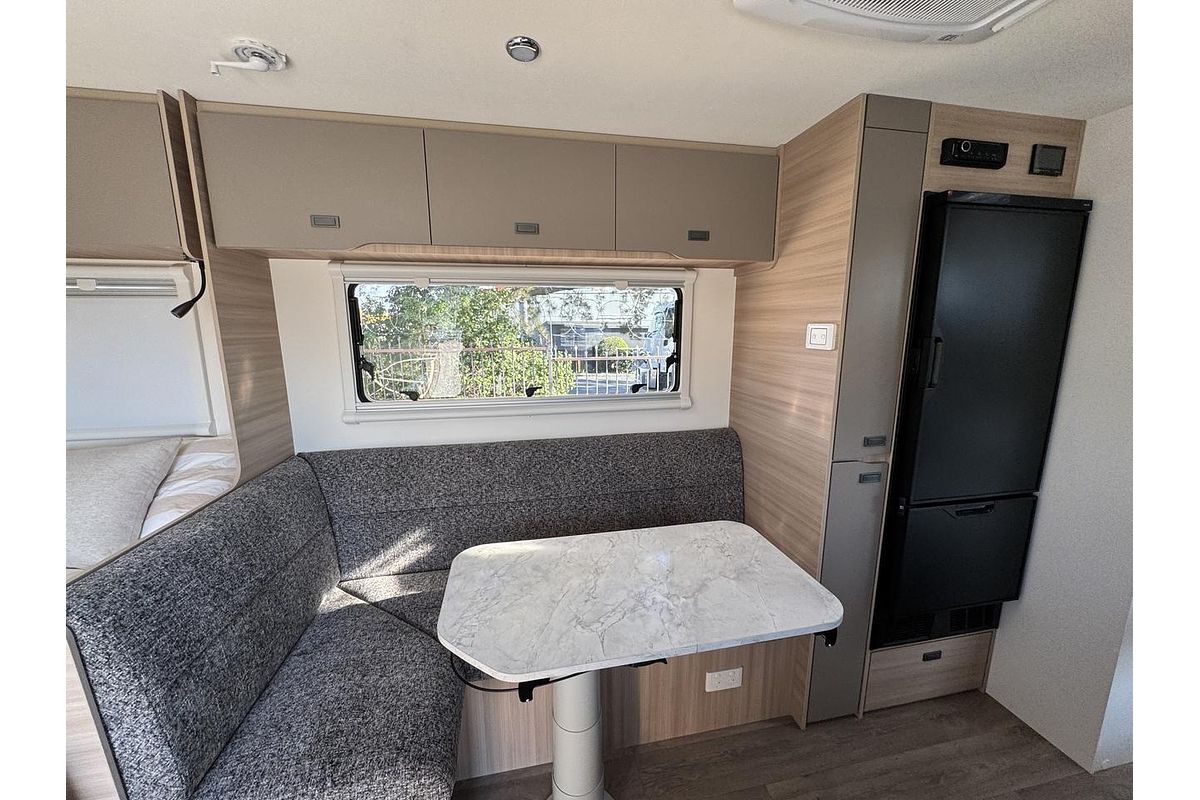 2025 Jayco Discovery 19.61-3.Ob.Dy-My25