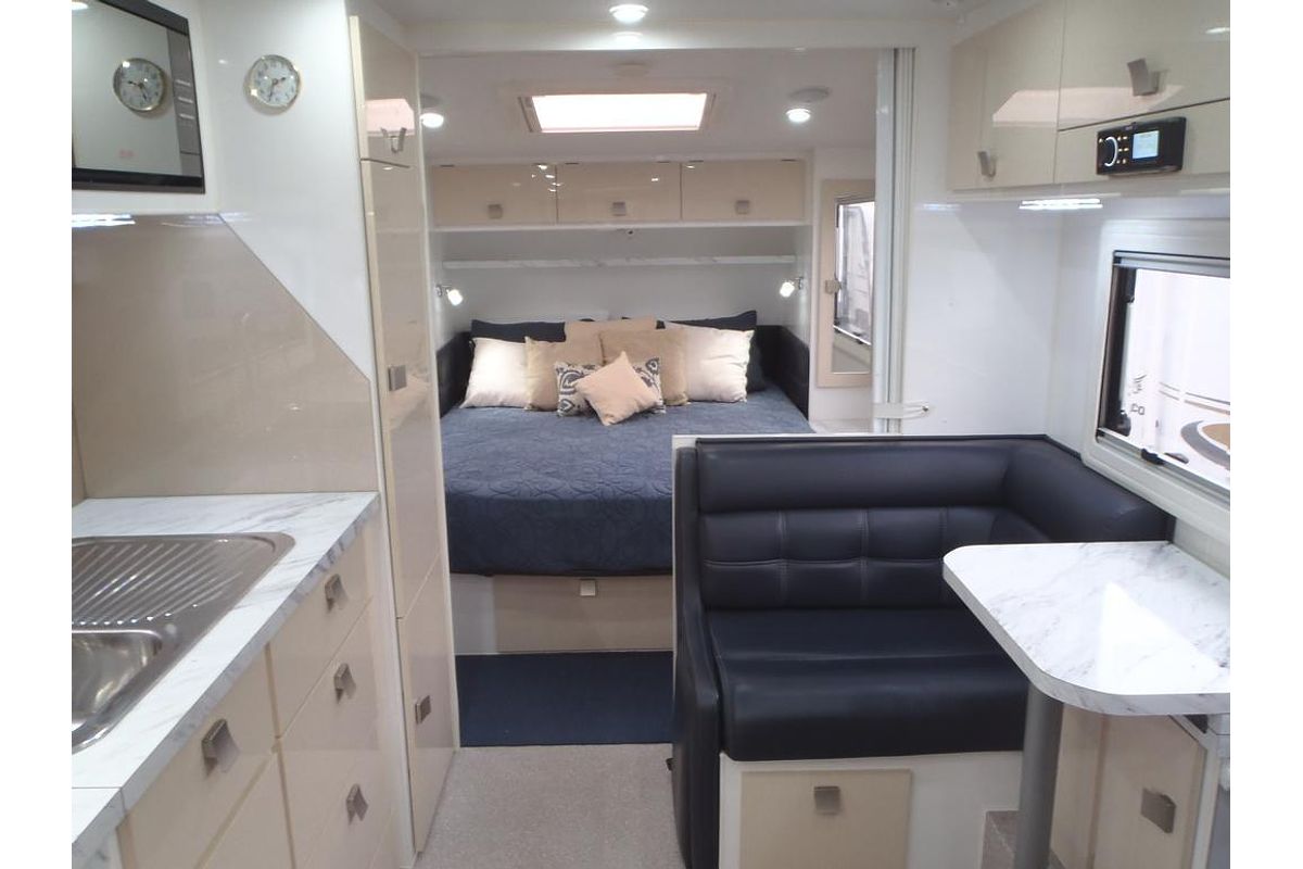 2017 Traveller Prodigy