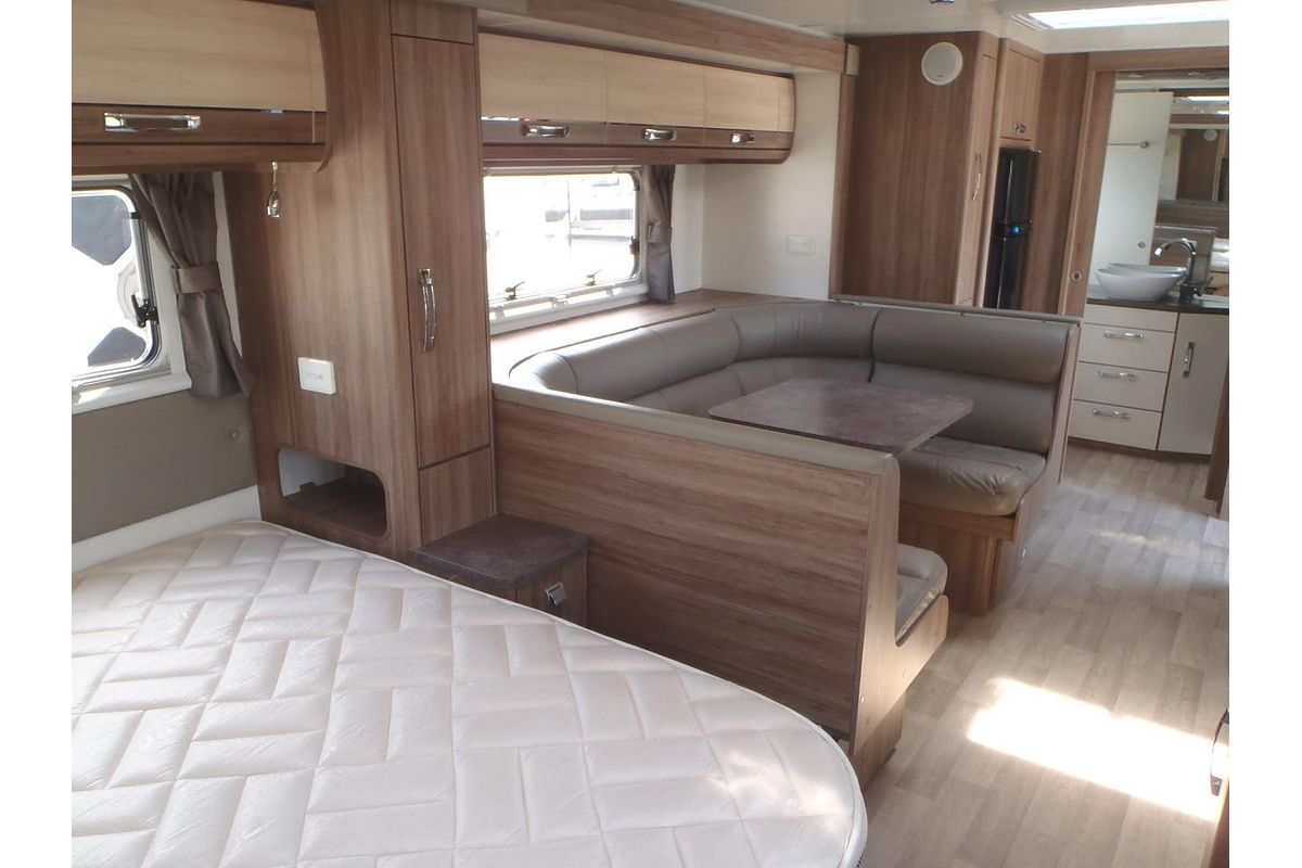 2016 Jayco Silverline 24.75-3.16Sl