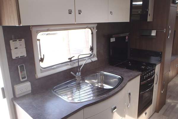 2016 Jayco Silverline 24.75-3.16Sl