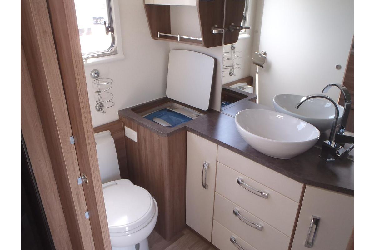 2016 Jayco Silverline 24.75-3.16Sl
