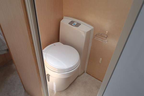 2013 Evernew E1000 Series Caravan