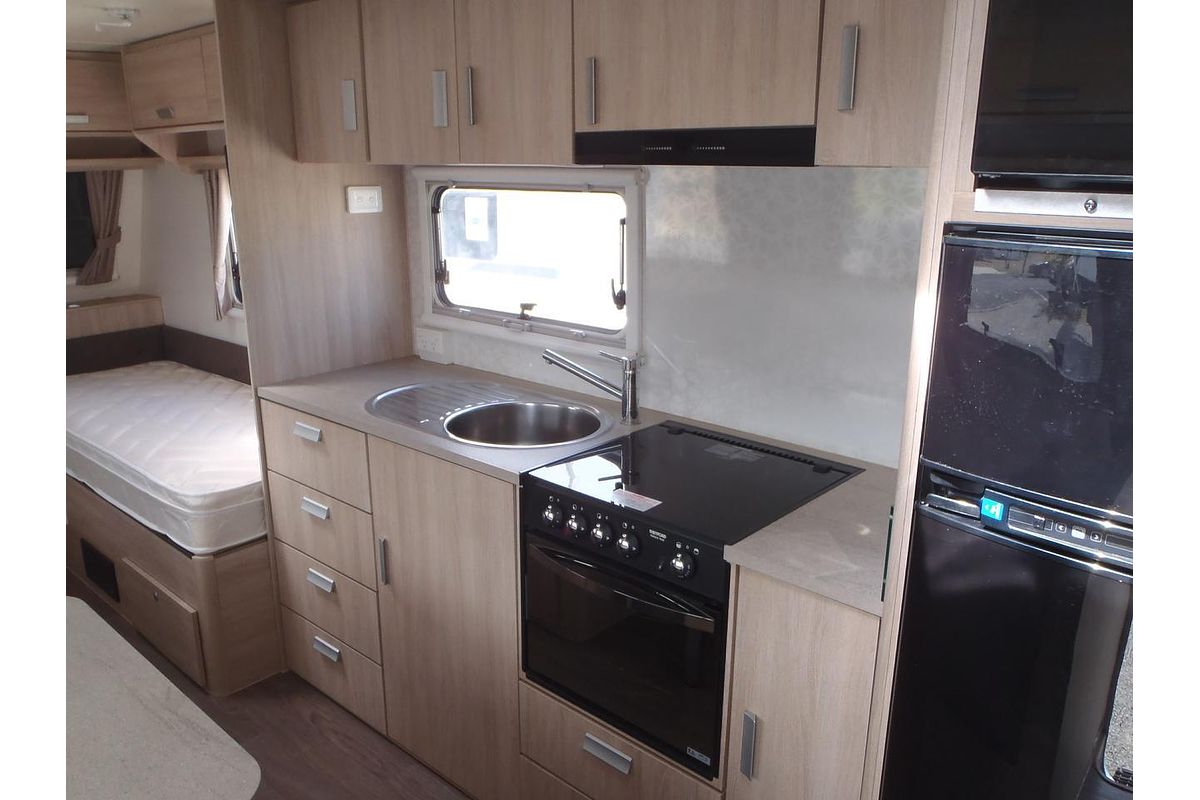 2017 Jayco Starcraft 19.61-2.17Sc