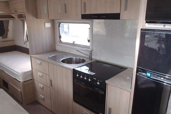 2017 Jayco Starcraft 19.61-2.17Sc