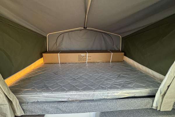 2025 Jayco Lark Ob.Cp-My25