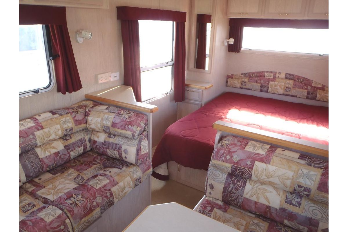 2005 Galaxy Southern Cross