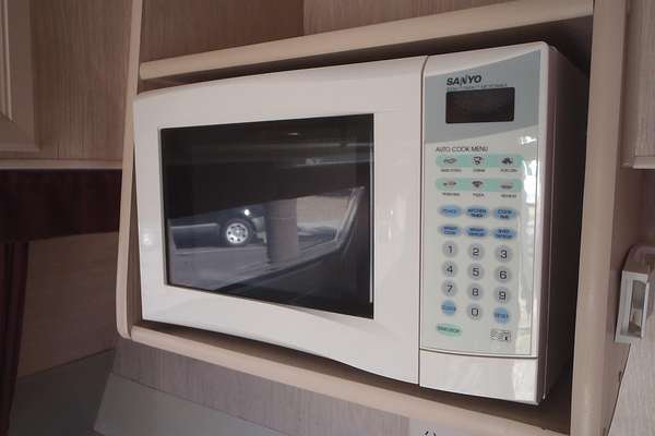 2005 Galaxy Southern Cross