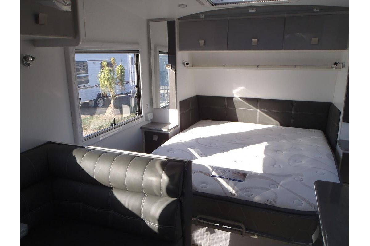 2022 Hilltop Caravans Feathertop