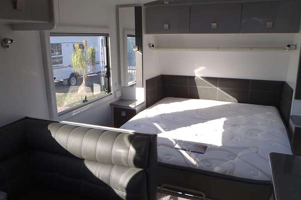 2022 Hilltop Caravans Feathertop