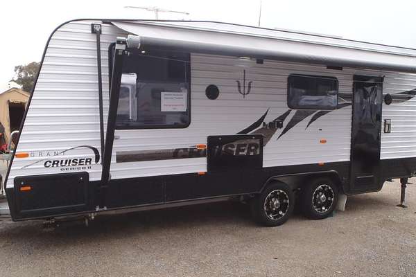 2016 Essential Caravans Grant Cruiser Series 2