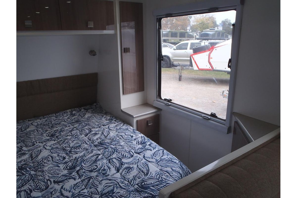 2016 Essential Caravans Grant Cruiser Series 2