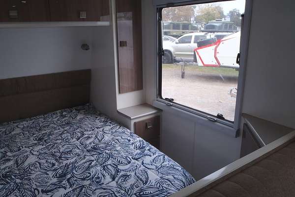 2016 Essential Caravans Grant Cruiser Series 2