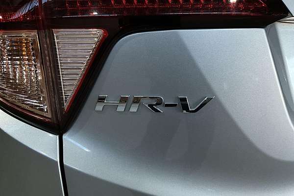 2016 Honda HR-V VTi-L