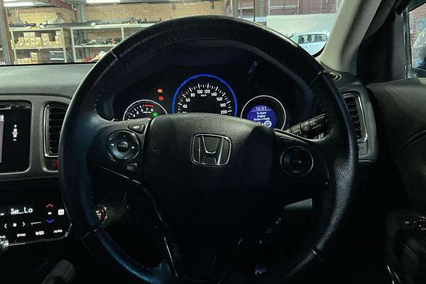 2016 Honda HR-V VTi-L