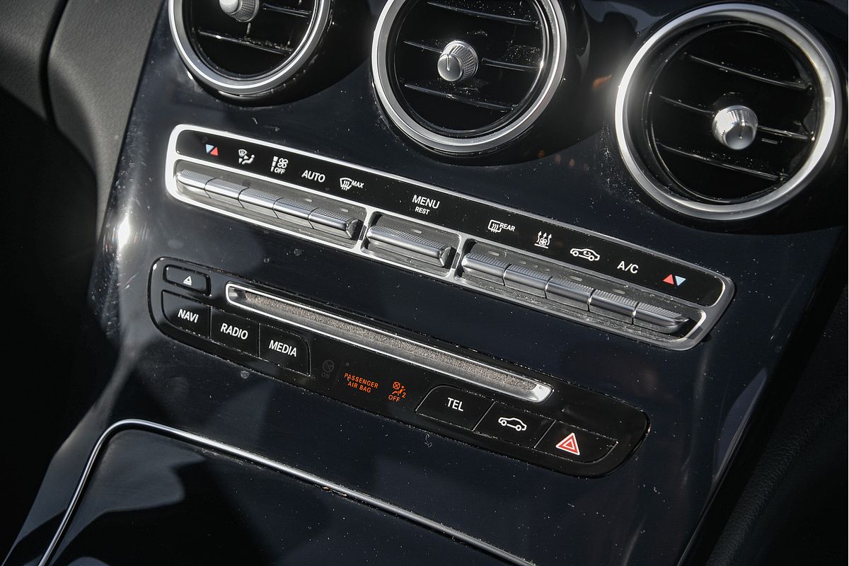 2017 Mercedes-Benz C-Class C350 e W205