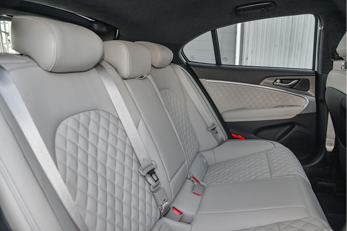 2024 Genesis G70 Sport Line Luxury IK.V3