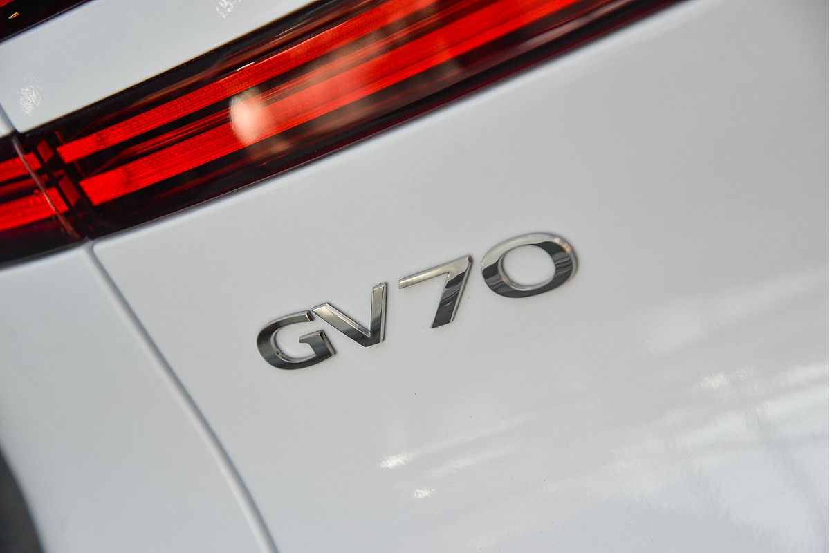 2024 Genesis GV70 2.5T AWD JK.V2