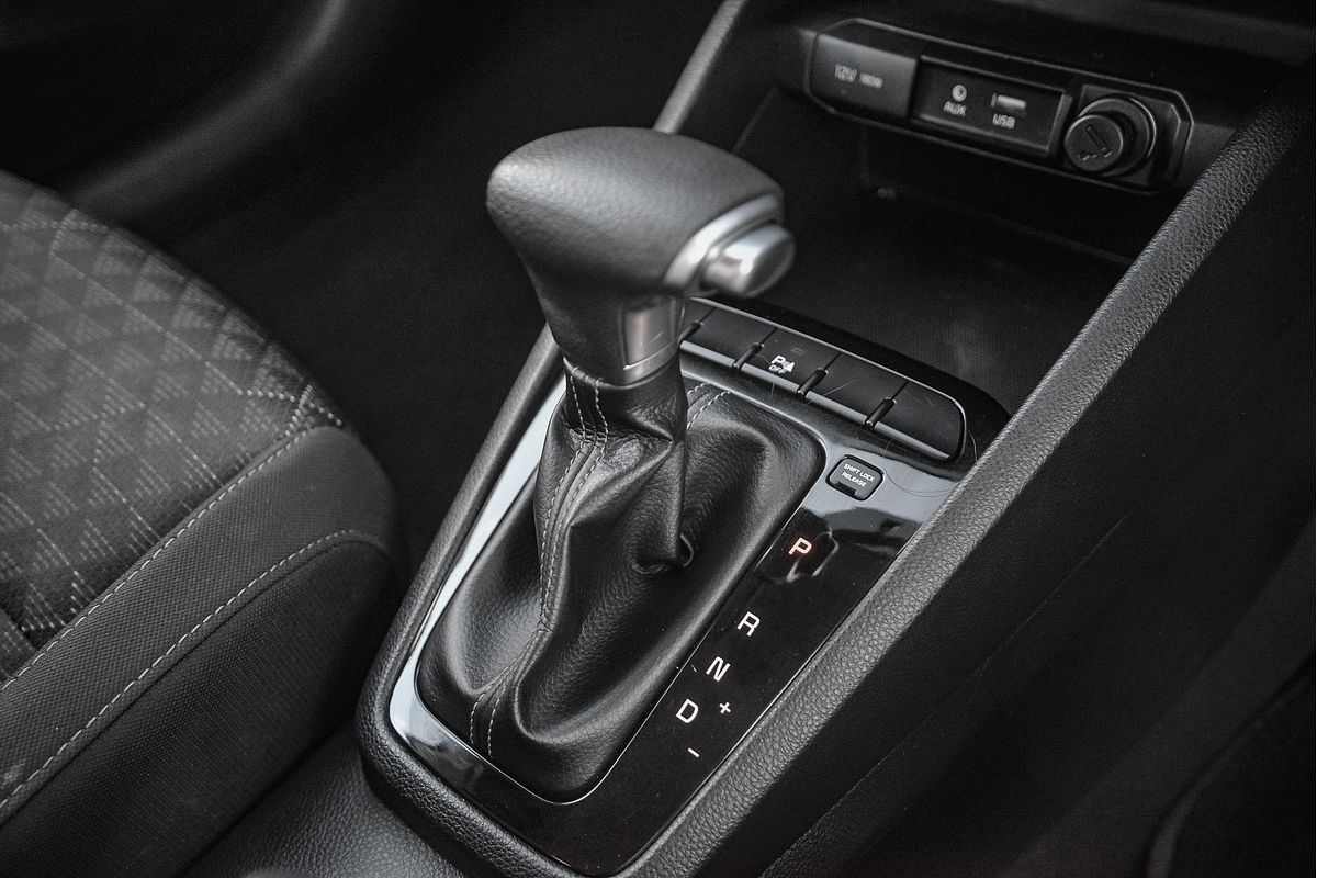 2019 Kia Rio S YB