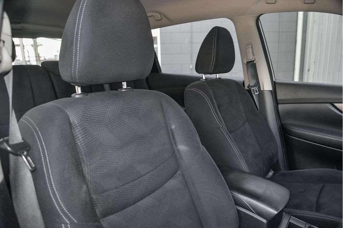 2015 Nissan X-TRAIL ST T32
