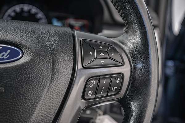 2017 Ford Everest Titanium UA L