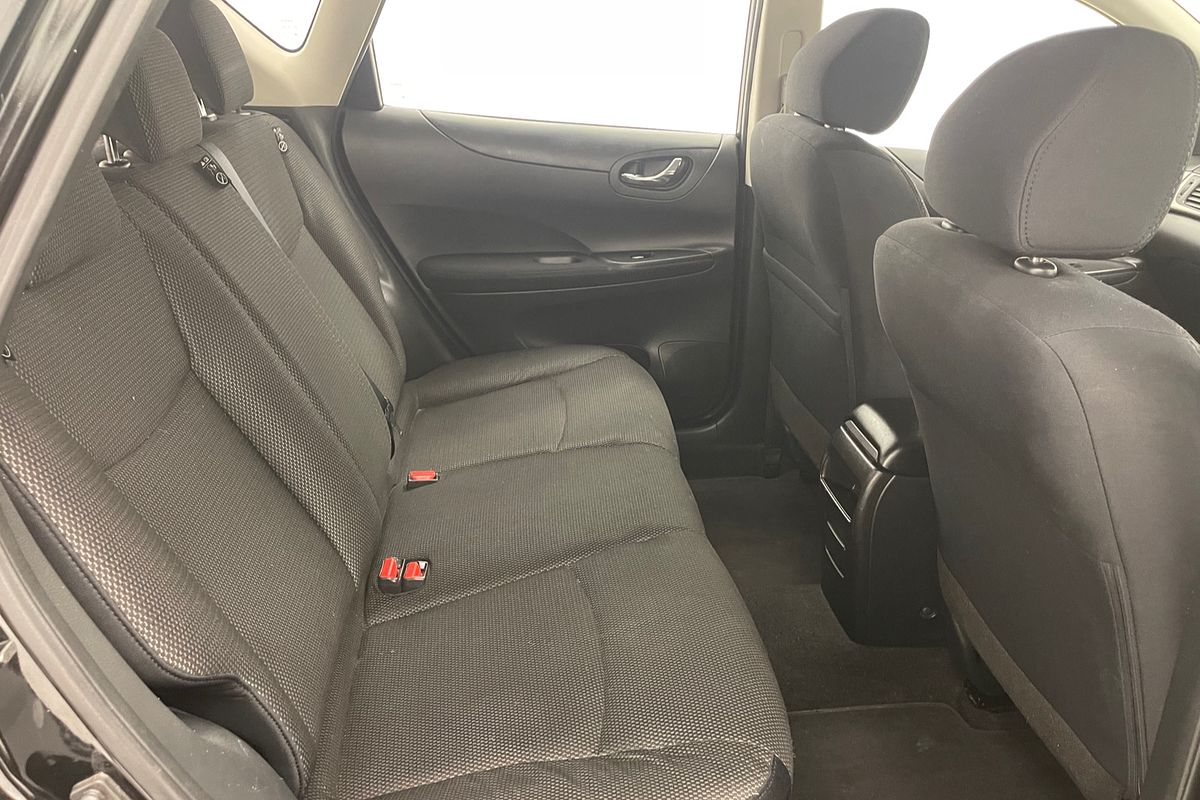 2013 Nissan Pulsar ST C12