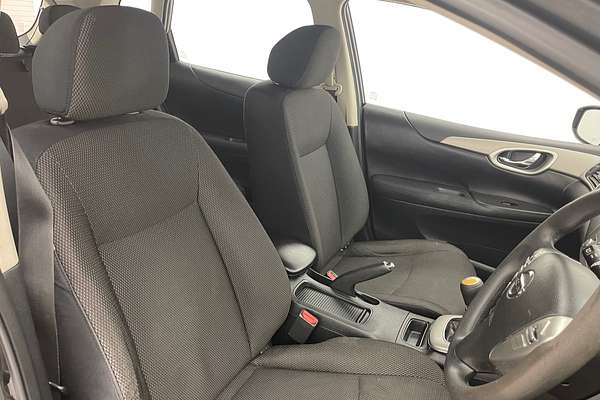 2013 Nissan Pulsar ST C12