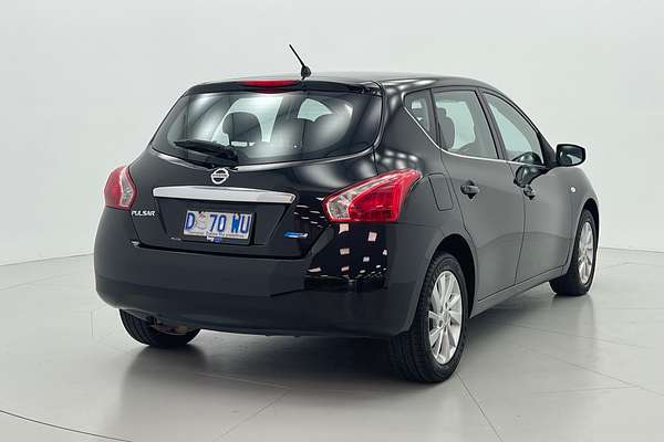 2013 Nissan Pulsar ST C12