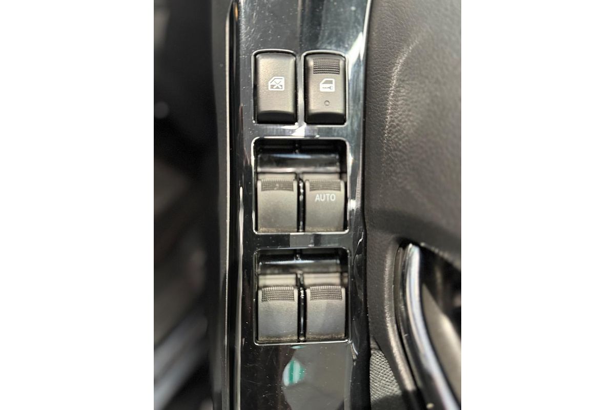 2018 Isuzu MU-X LS-U