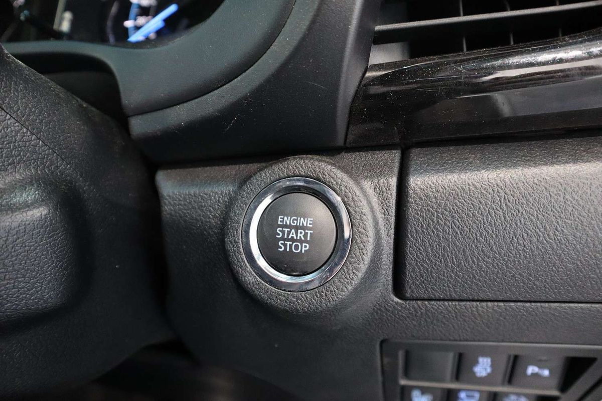 2024 Toyota Hilux Rogue 48V GUN126R 4X4