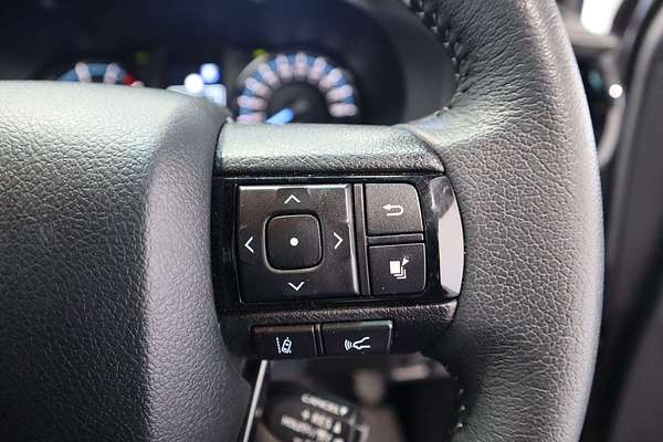 2024 Toyota Hilux Rogue 48V GUN126R 4X4