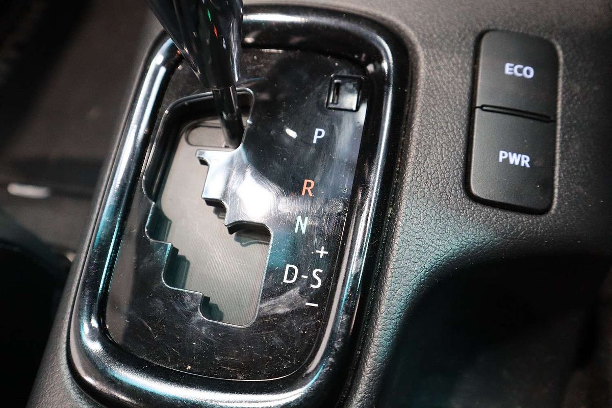 2024 Toyota Hilux Rogue 48V GUN126R 4X4