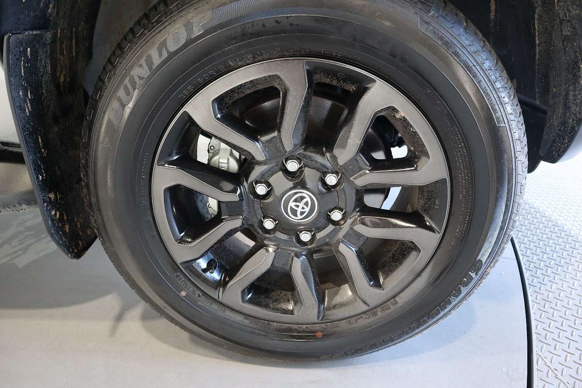 2024 Toyota Hilux Rogue 48V GUN126R 4X4