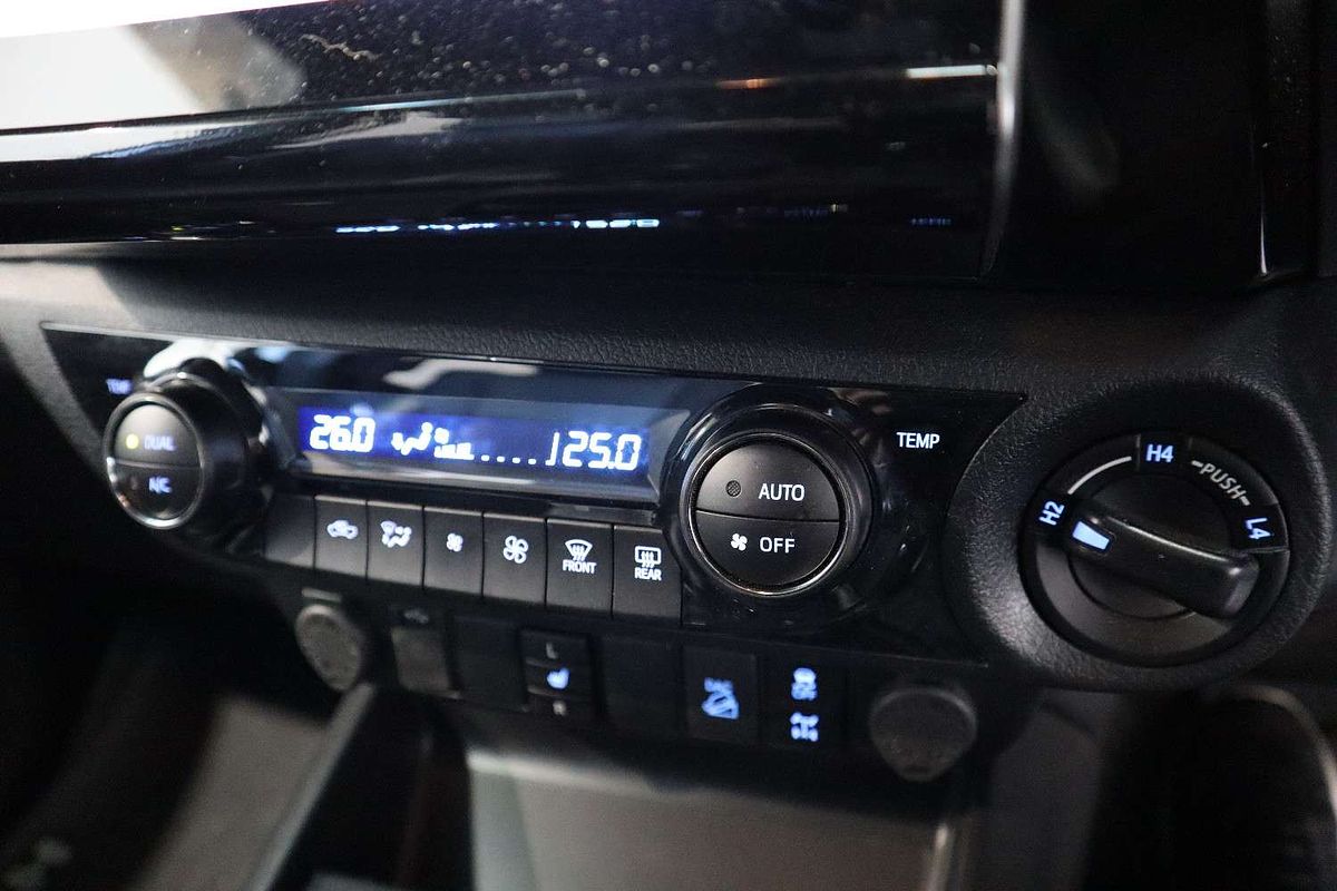 2024 Toyota Hilux Rogue 48V GUN126R 4X4