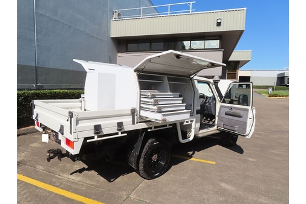 2017 Toyota Landcruiser GXL VDJ79R 4X4