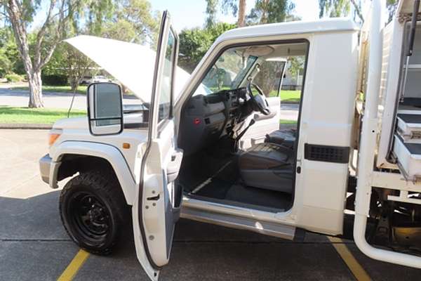 2017 Toyota Landcruiser GXL VDJ79R 4X4