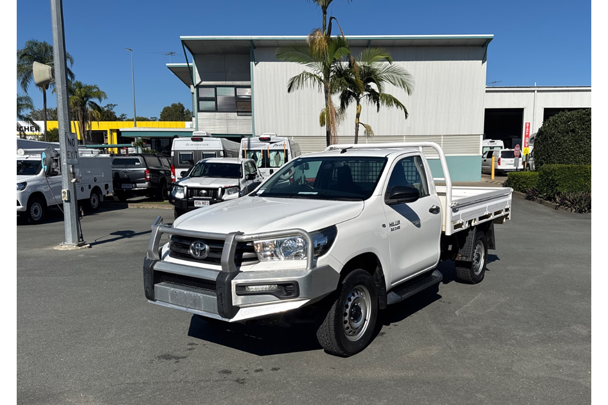 2018 Toyota Hilux SR GUN126R 4X4