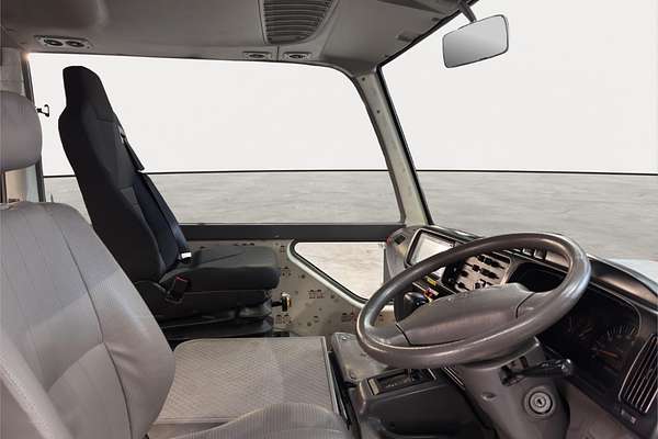 2008 Toyota COASTER