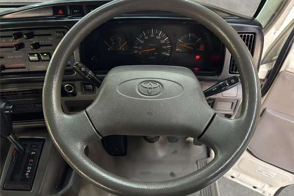 2008 Toyota COASTER