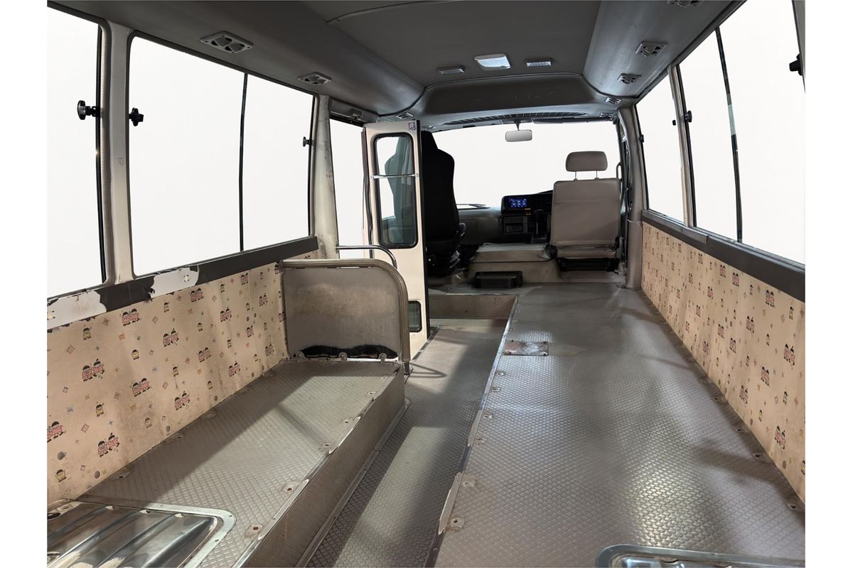 2008 Toyota COASTER