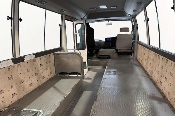 2008 Toyota COASTER